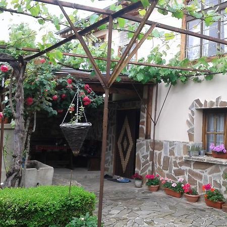 The House In Shipka Exterior foto