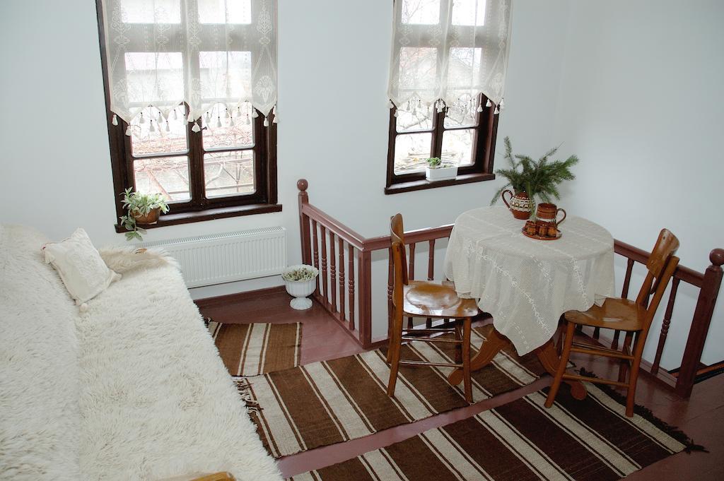 The House In Shipka Quarto foto